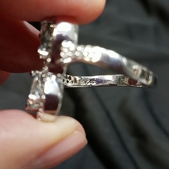 MOISSANITE twin Pear cut Ring - Picture 6 of 7